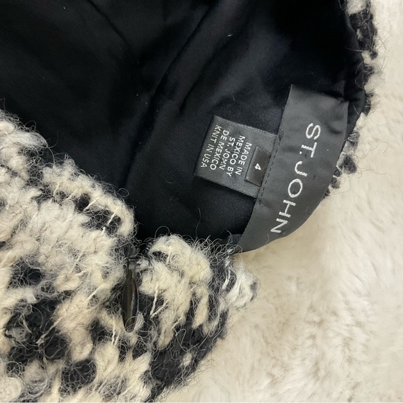 St. John Cream Black Houndstooth Print Wool Blend Buckle Pencil Skirt Size 4 - Picture 9 of 13